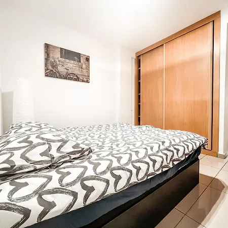 Wonderful Townhouse In Mar, Pool, Free Parking, Ocean! Pm6 *